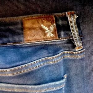 American Eagle Outfitters Super Super Strech Ripped Jwans